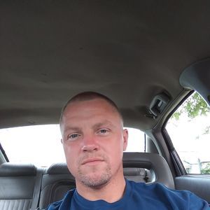 Meet your Posher, Buddy